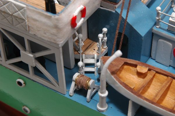 Montbretia Model War Ship - Image 13