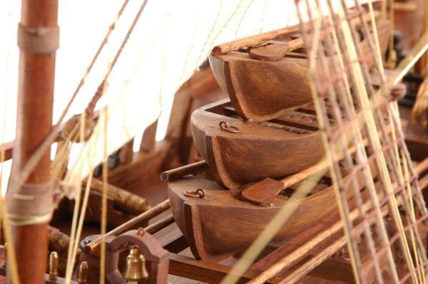 HMS Endeavour model ship (Premier Range) - PSM - Image 8
