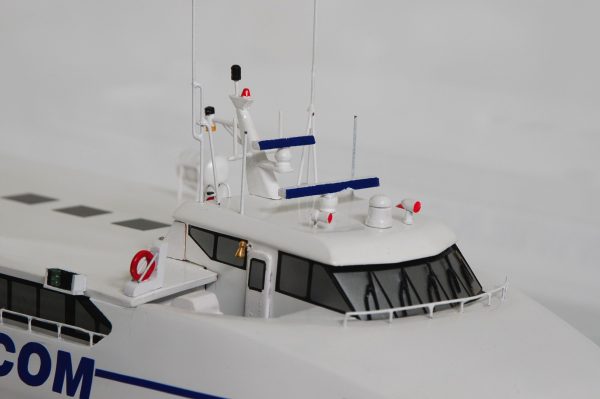 Kuwait Catamaran Model - Image 9