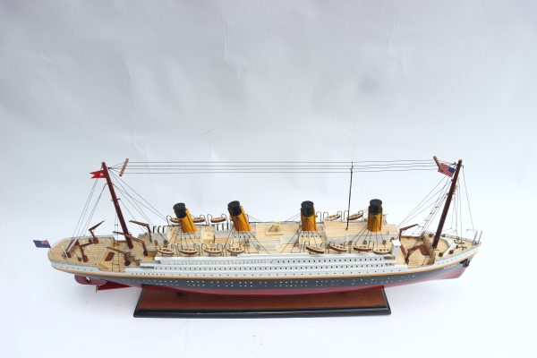Titanic Model Ship - GN - Image 11
