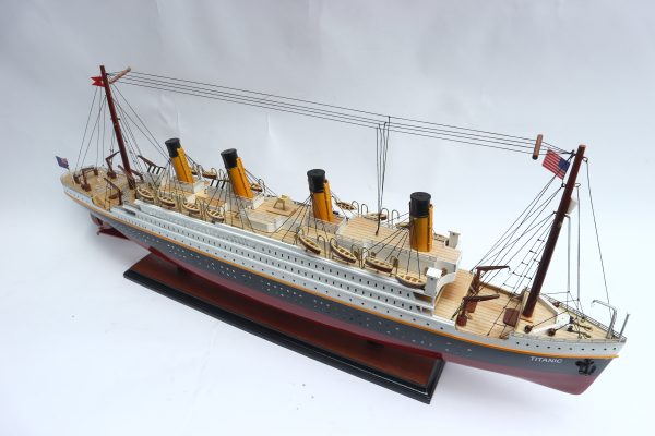 Titanic Model Ship - GN - Image 15