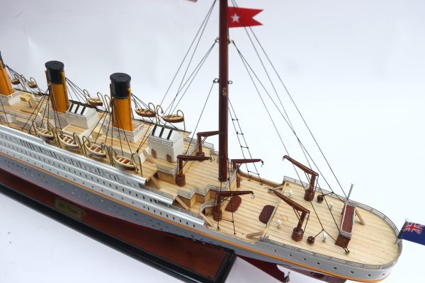 Titanic Model Ship - GN - Image 8