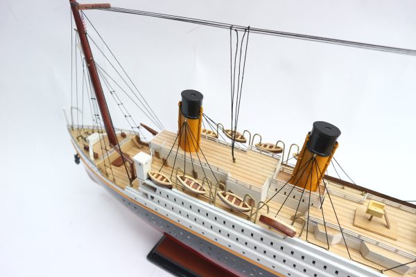 Titanic Model Ship - GN - Image 9