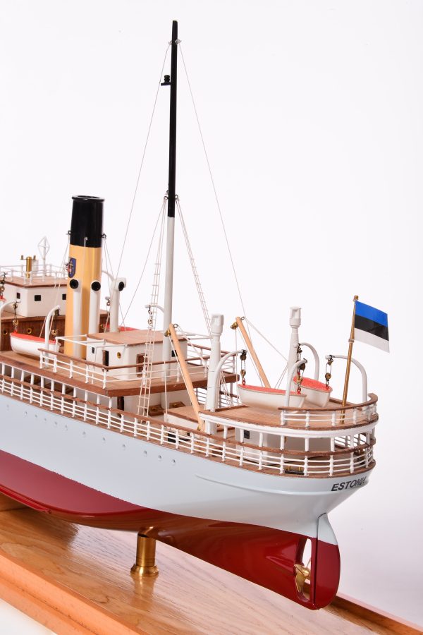 SS Estonia Passenger Ship Model - Image 24