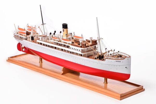 SS Vironia Passenger Ship Model - Image 3
