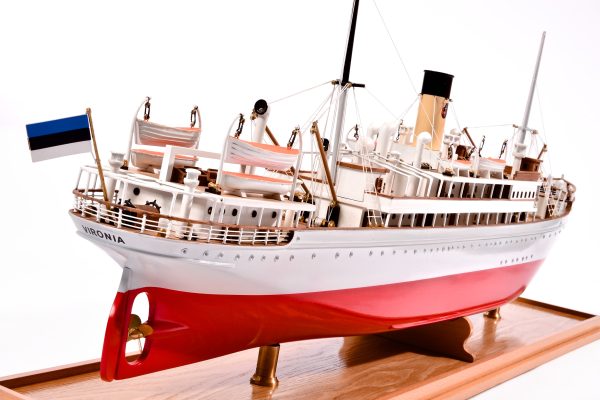 SS Vironia Passenger Ship Model - Image 29