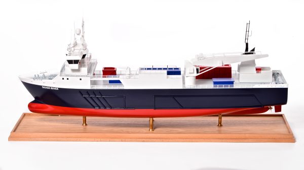 Silver River Model Cargo Ship - Image 13