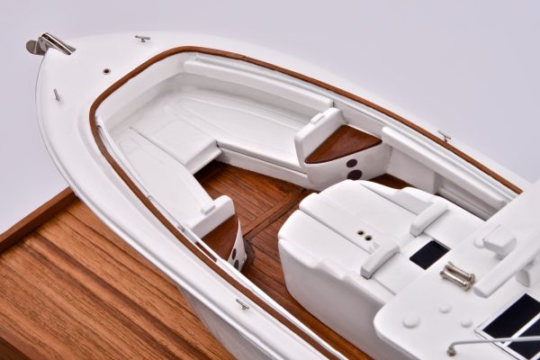 Suenos HCB Model Yacht (White) - Image 3