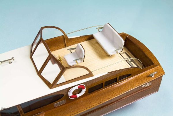 Victoria Luxury Yacht Model Boat Kit (AN3082.00) - Image 4