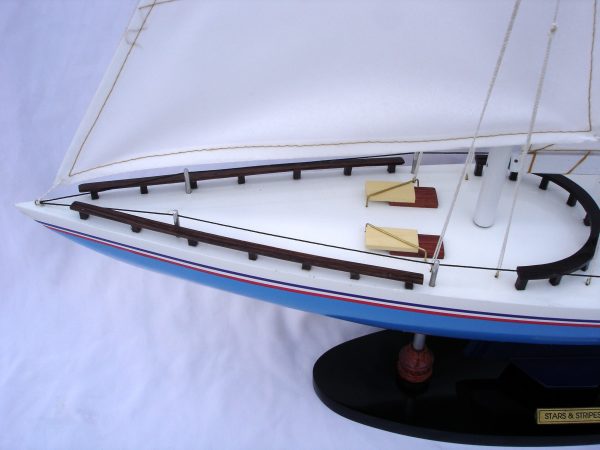 Stars & Stripes Model Yacht (Standard Range) - GN - Image 9