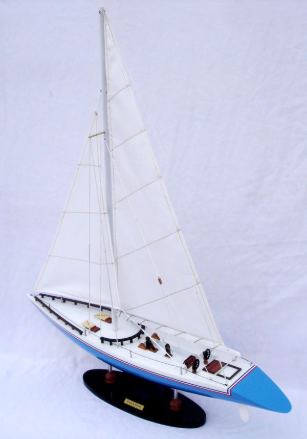 Stars & Stripes Model Yacht (Standard Range) - GN - Image 10