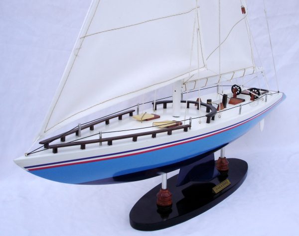 Stars & Stripes Model Yacht (Standard Range) - GN - Image 15