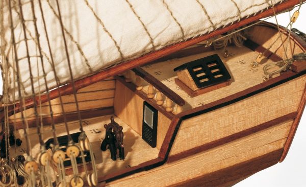 Albatross Model Ship Kit - Occre (12500) - Image 4
