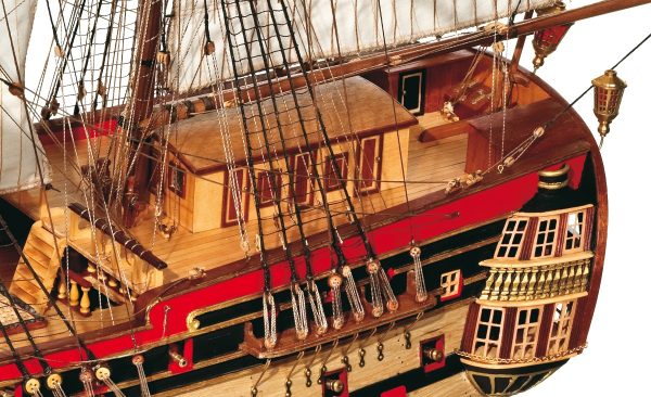 Montanes Model Boat Kit - Occre (15000) - Image 8