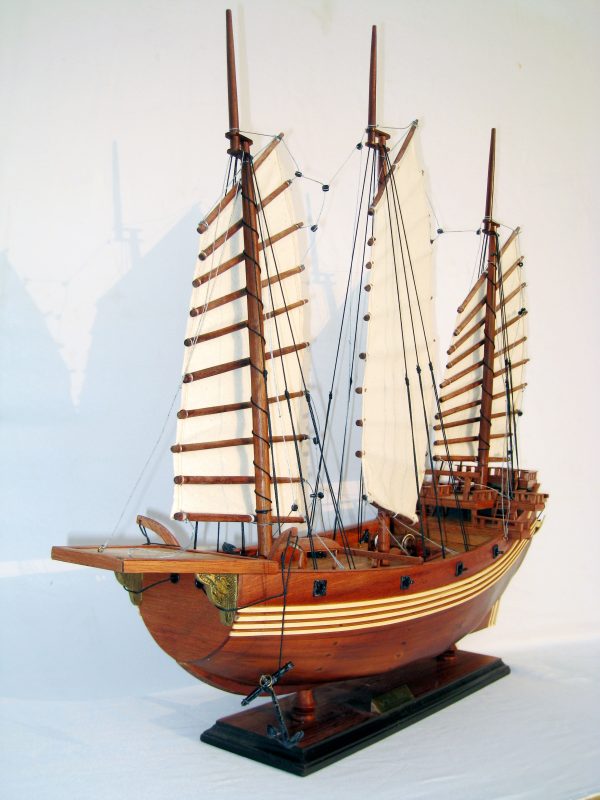 Chinese Junk Wooden Model Ship - GN - Image 7