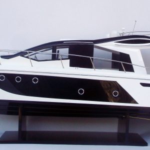 Cranchi 54 HT Model Ship - GN