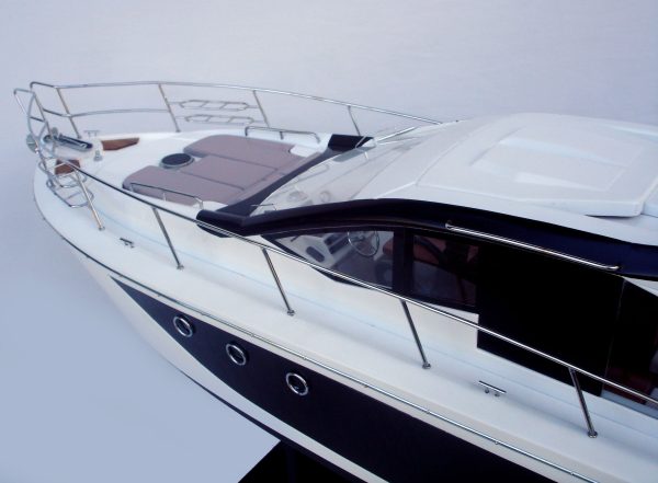 Cranchi 54 HT Model Ship - GN - Image 8