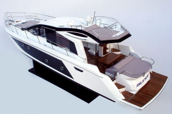 Cranchi 54 HT Model Ship - GN - Image 10