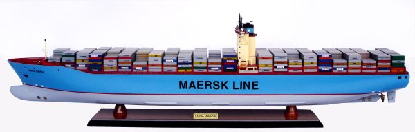 Emma Maersk Model Ship (with lights) - GN - Image 2