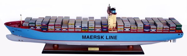 Emma Maersk Model Ship (with lights) - GN - Image 3