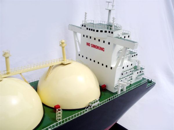 LNG Ship Model - GN - Image 4