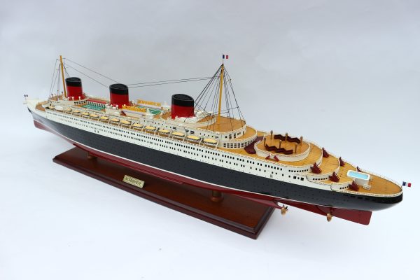 Normandie Special Edition Wooden Model Ship - GN - Image 7