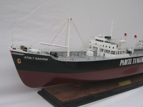 Stolt Sagona Wooden Model Ship - GN - Image 4