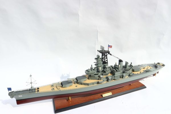 USS New Jersey Wooden Model Ship - GN - Image 4