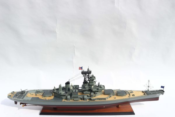 USS New Jersey Wooden Model Ship - GN - Image 11