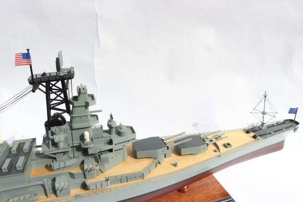 USS New Jersey Wooden Model Ship - GN - Image 14