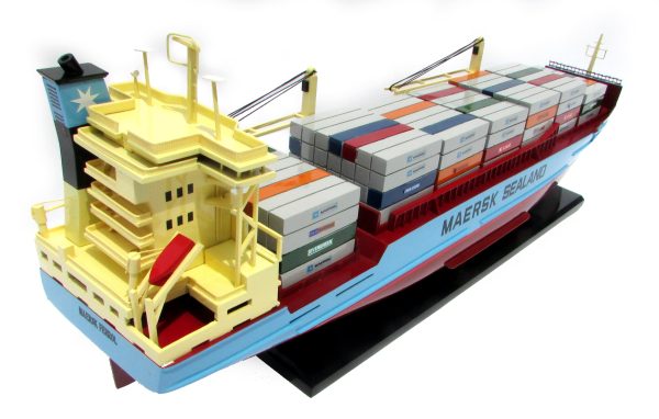 Maersk Ferrol Model Container Ship - GN - Image 5