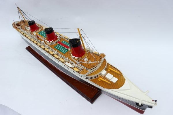 Normandie Special Edition Wooden Model Ship - GN - Image 13