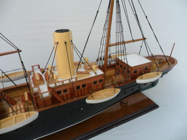 Corsair II Wooden Model Ship - GN - Image 7