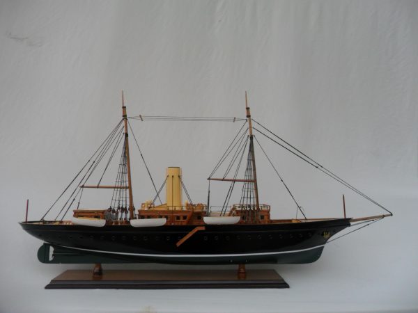 Corsair II Wooden Model Ship - GN - Image 12