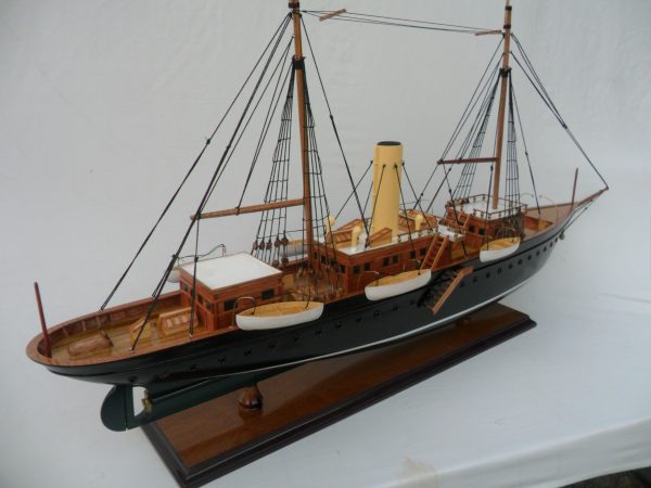 Corsair II Wooden Model Ship - GN - Image 16