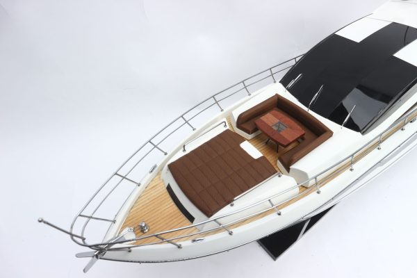 Sunseeker Predator 80 - GN - Image 5