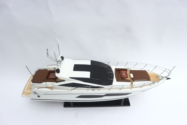 Sunseeker Predator 80 - GN - Image 11