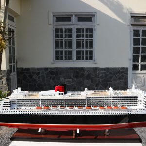 Queen Mary 2 Painted GN