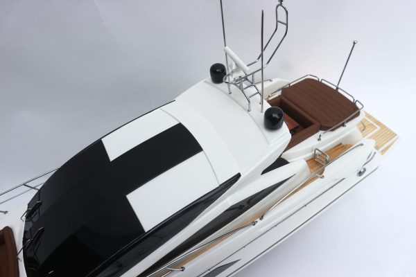 Sunseeker Predator 80 - GN - Image 6