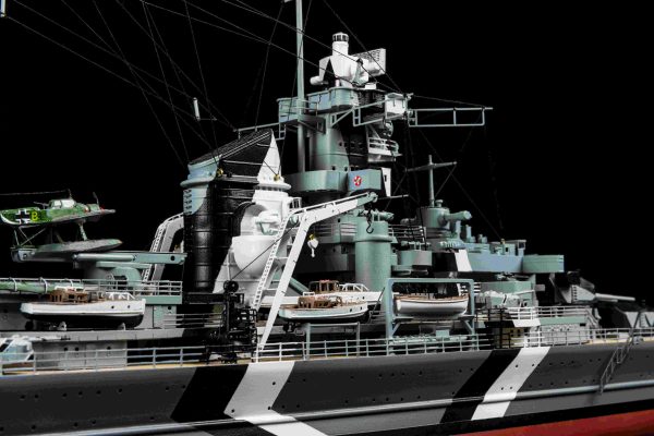 PRINZ EUGEN Model Boat Kit - Occre (16000) - Image 14