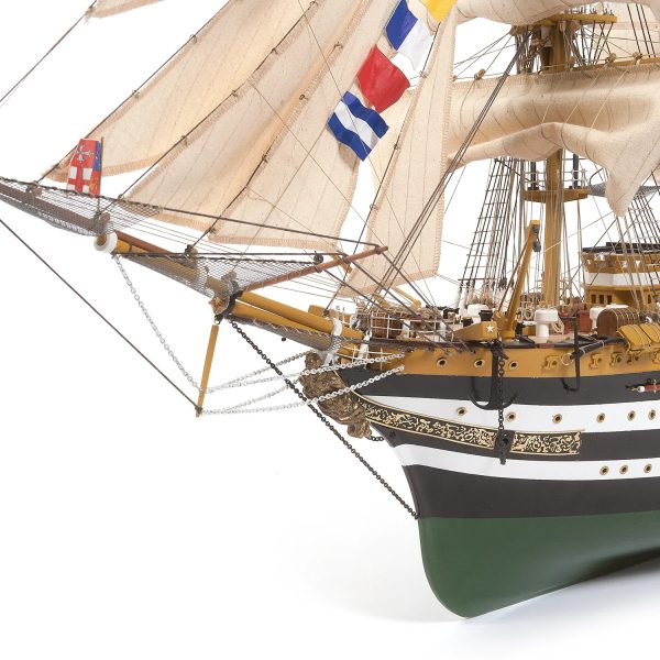 Amerigo Vespucci Model Kit - Occre (15006) - Image 6