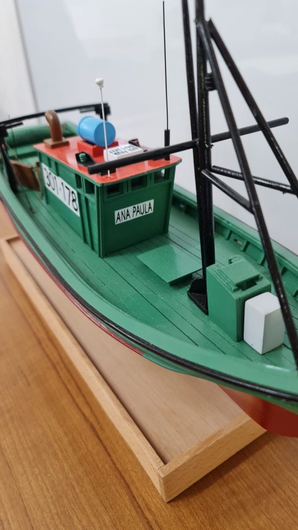 Shrimp Trawler Model - PSM0018 - Image 5