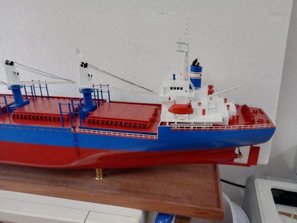 Occitan Pauillac/Key Model - PSM0016 - Image 2
