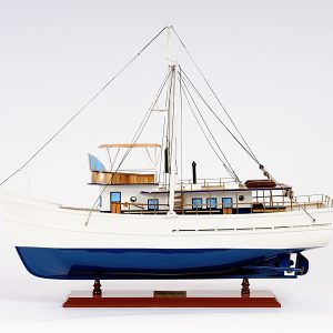 Dickie Walker Model Ship - OMH (B039)