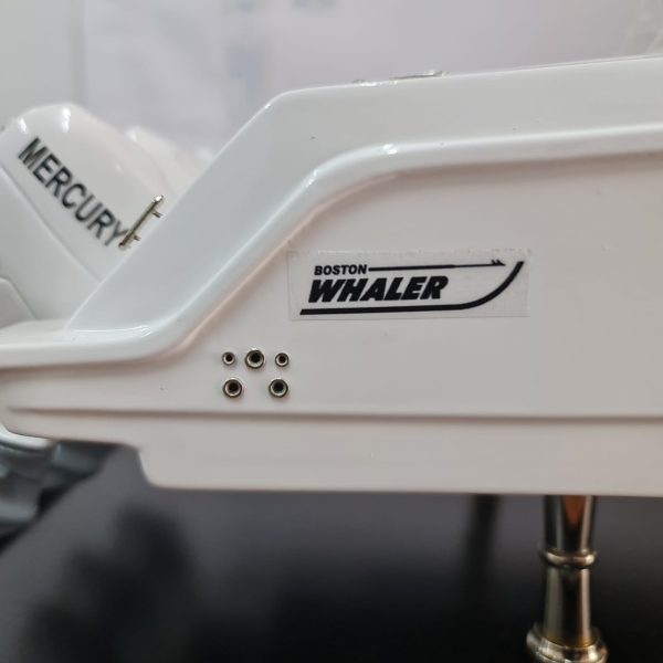 Boston Whaler 420 Model - PSM0032 - Image 3