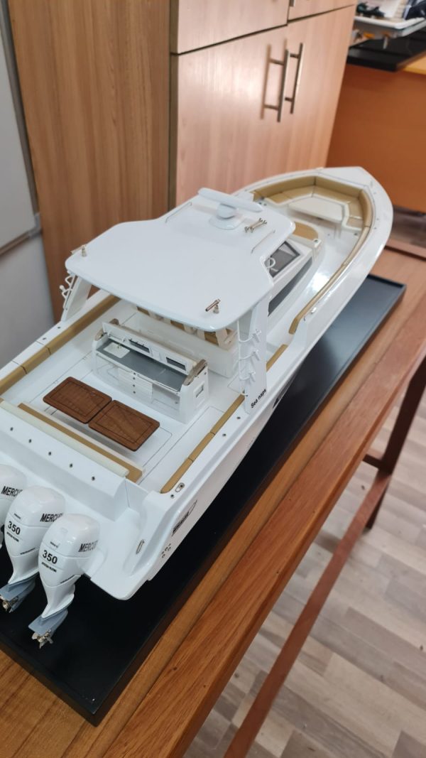 Boston Whaler 420 Model - PSM0032 - Image 23