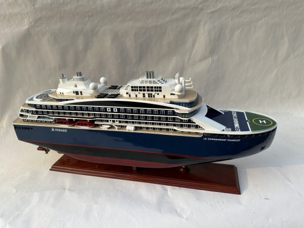 Ponant Le Commandant Charcot Model Cruise Ship - GN0001 - Image 7