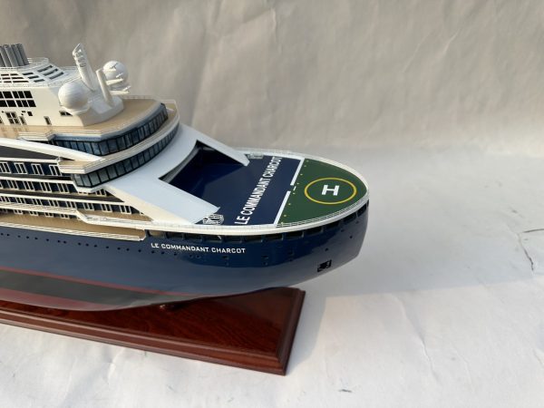 Ponant Le Commandant Charcot Model Cruise Ship - GN0001 - Image 8