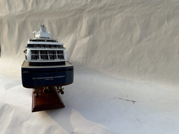 Ponant Le Commandant Charcot Model Cruise Ship - GN0001 - Image 11