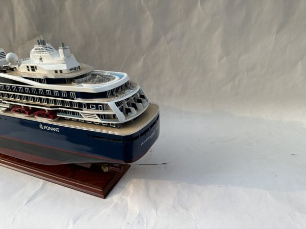 Ponant Le Commandant Charcot Model Cruise Ship - GN0001 - Image 15